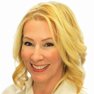 Headshot of instructor, Amy Coopersmith
